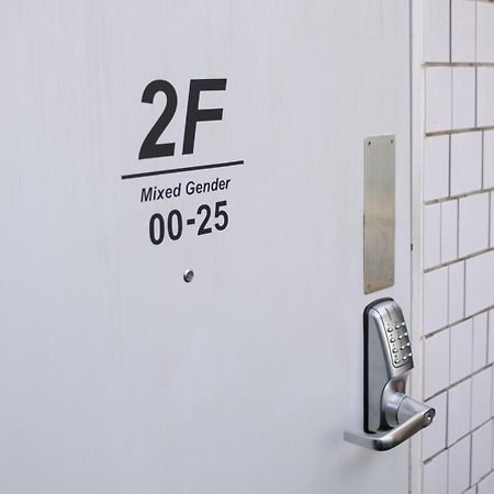 Almond Hostel & Cafe Shibuya Tokyo prefektur Exteriör bild